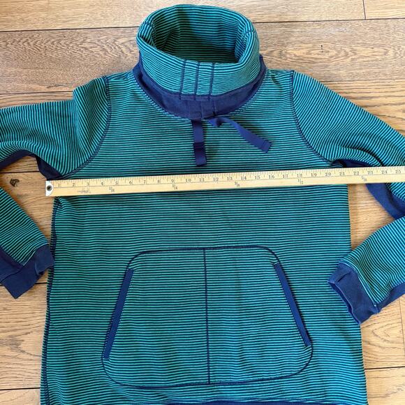 Lululemon Avenue Pullover Sweatshirt SZ 8 Hyper Strip Cozy Funnel Neck Cotton - Picture 8 of 9